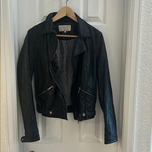Zara women’s faux leather jacket medium